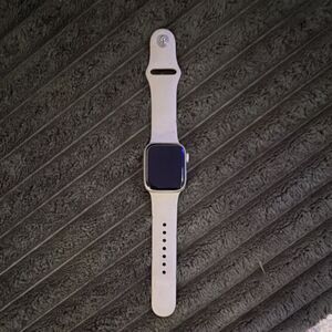 Apple Watch Series 7 41mm Silver Aluminum, Silicone Band, GPS+Cellular Data